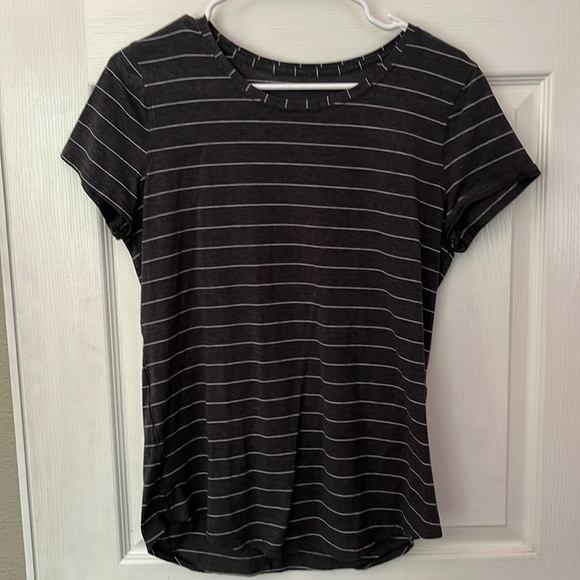 Lululemon striped tee - Picture 1 of 3